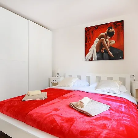 Apartment Primera *