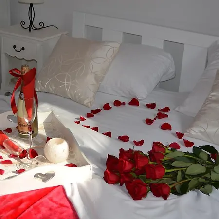 Primera Apartment *